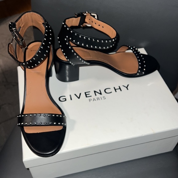 Givenchy Sandals - Picture 6 of 9